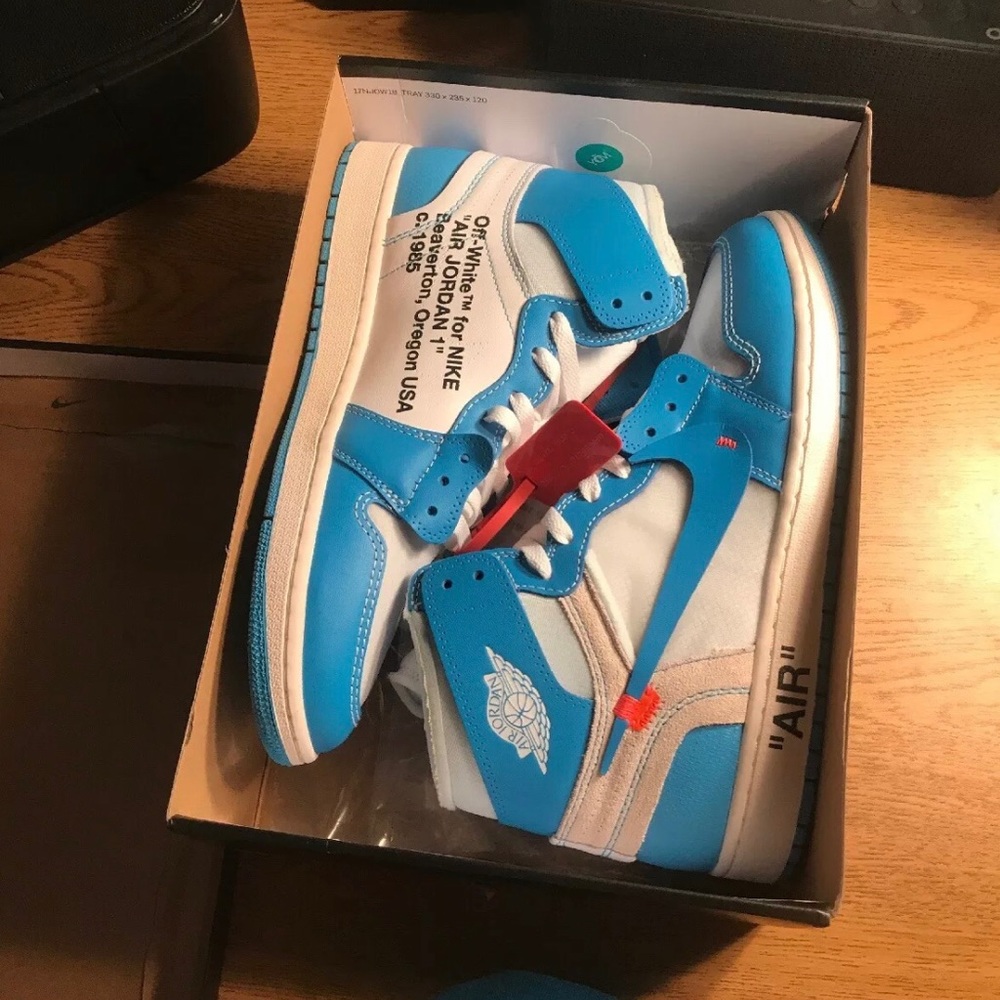 Jordan 1 Off-White University blue